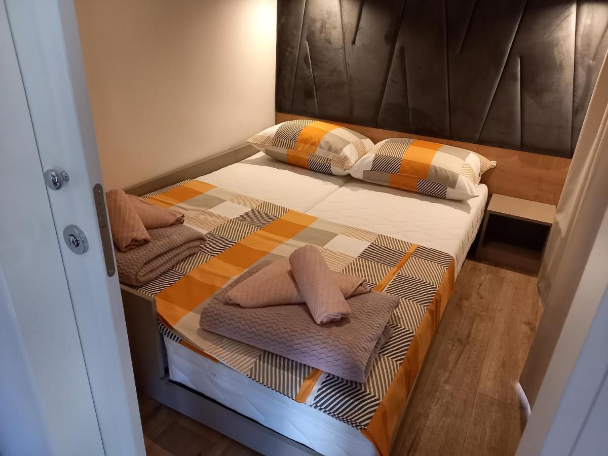 Mobile Home Agava 2 Biograd Na Moru Exterior photo